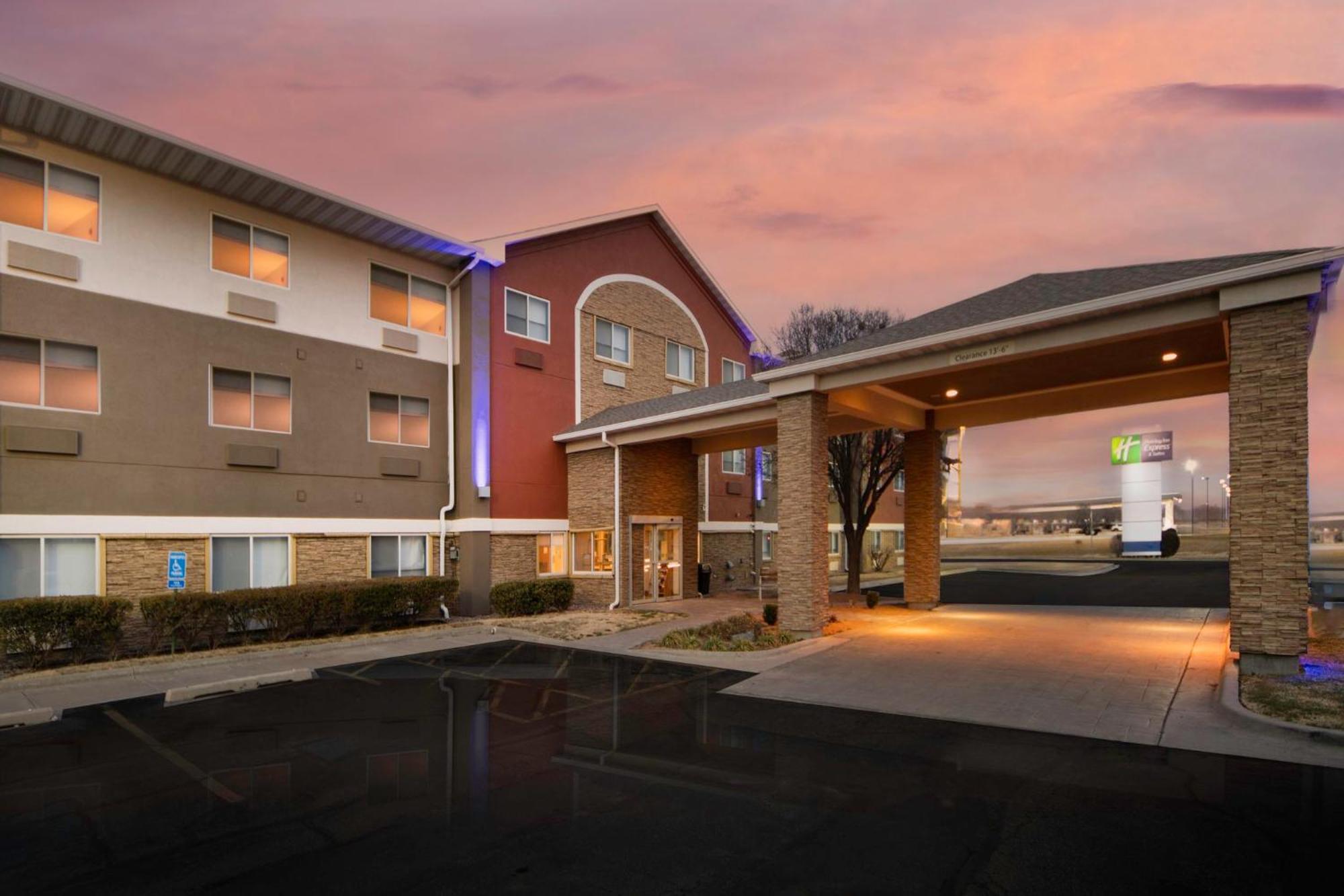 Holiday Inn Express - Canyon By Ihg Buitenkant foto